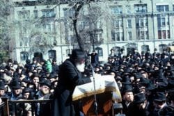 birkat_hachamah1 The Lubavitcher Rebbe at the 1981 Blessing of the Sun in New York