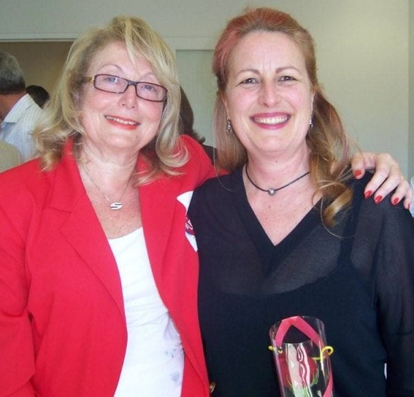 shuladonor Endrey Walder with Leslie Sutton whose stem cells saved a life