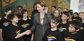 110267_019_Gillard290