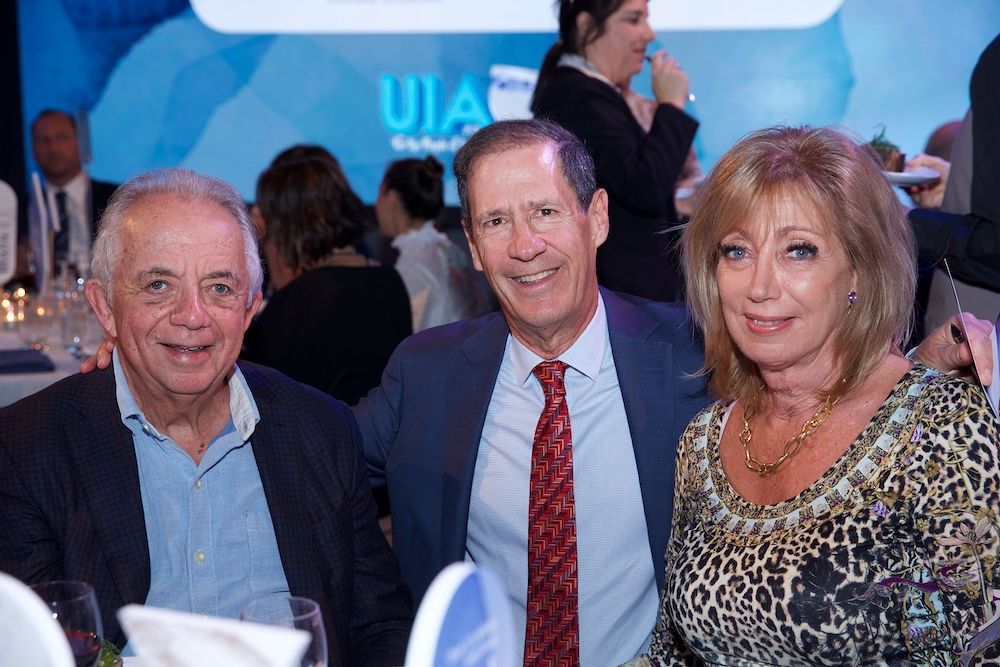 Harry Grunstein, Stephen Cordell, Dr Samira Huber