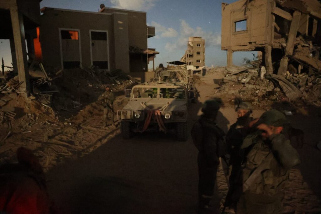 WhatsApp Image 2025-10-10 at 06.58.33