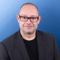 A Jewish antisemite returns to the scene