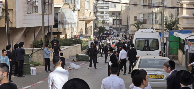 Israeli leaders denounce orthodox violence against soldiers