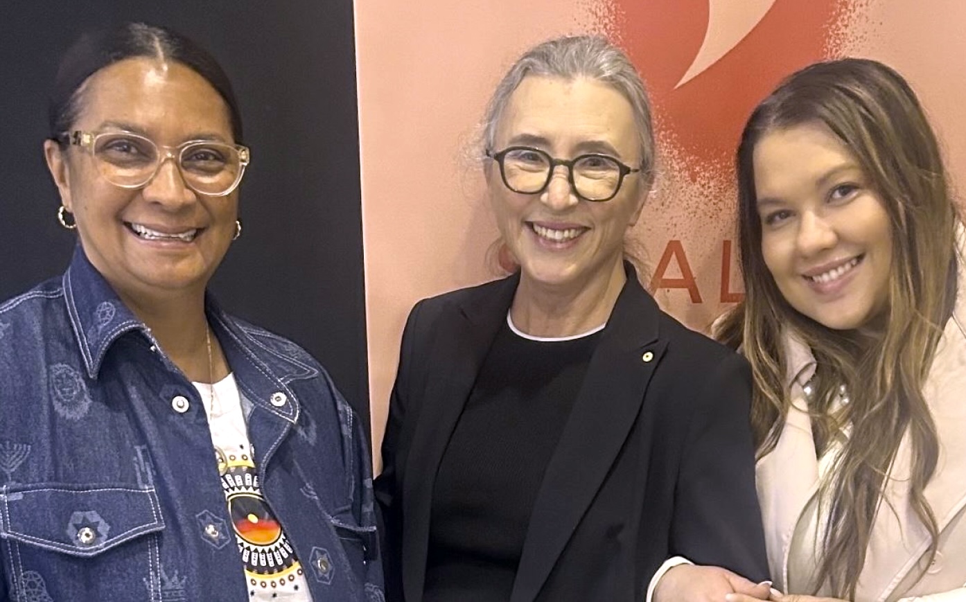 Nova Peris with Lisa Jackson Pulver and Alexandra Senter (l to r)