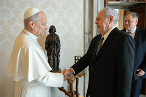 Yad Vashem chairman meets Pope Leo XIV