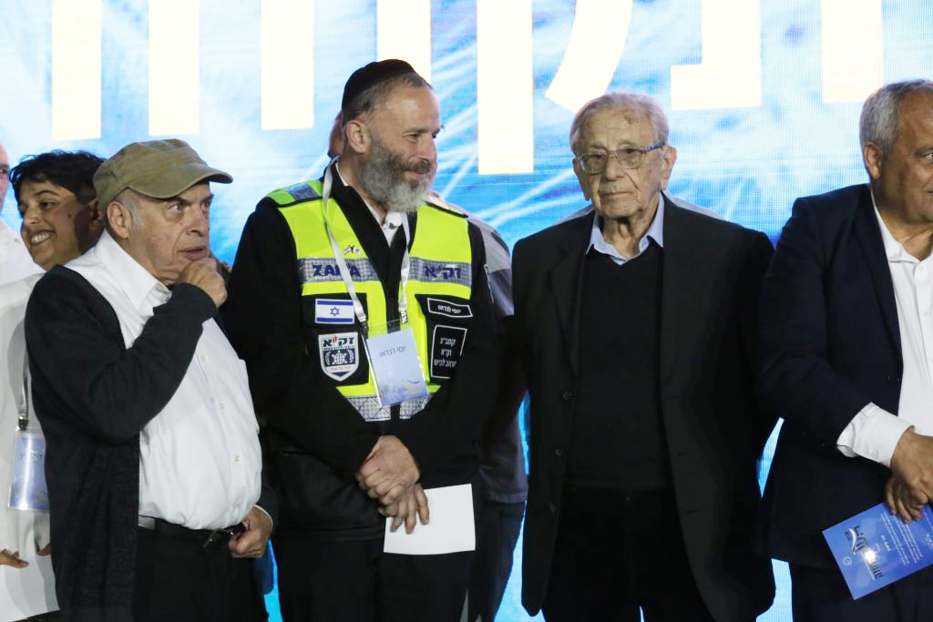 ‘Hope is a choice’: Israeli ceremony honours acts of bravery