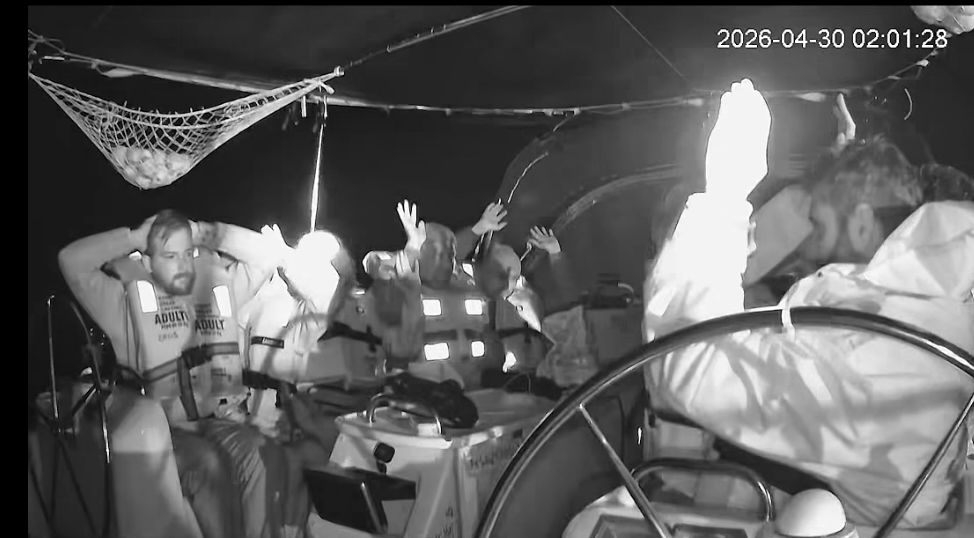 Israeli navy intercepts Gaza-bound flotilla