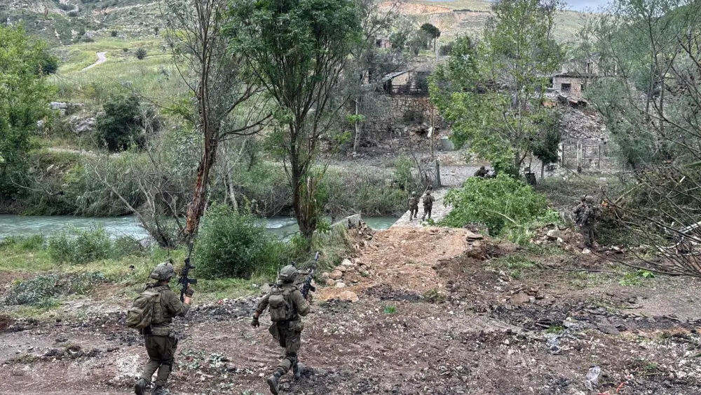 Golani Brigade troops in Southern Lebanon