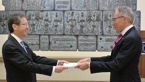 Australia’s new ambassador to Israel takes up his post