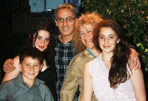 Hoffman-Family---Zev,Lana,-David,-Eva-and-Noa