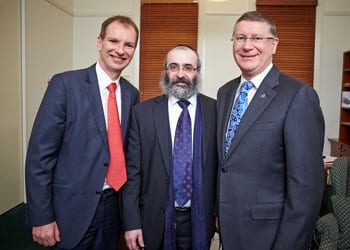 David Southwick, Rabbi Meir Shlomo Kluwgant and Premier Napthine