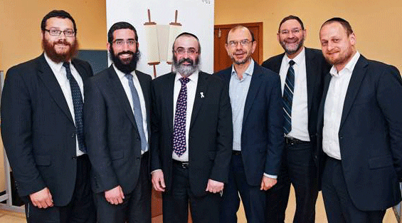 RCV 2014 Committee members Rabbis Greenbaum, Glasman, Kluwgant, Genende, Garfunkel and Kahn (Rabin absent)