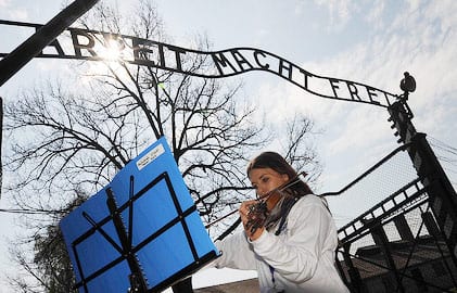 ashleigh-auschwitz410