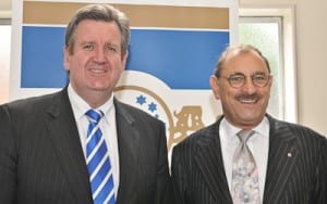 Barry O'Farrell with ECAH head Robert Goot   pic: Henry Benjamin