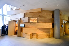 Detail Photo: Henry Benjamin/J-Wire