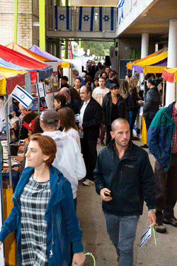 Visiting the stalls Photo: David Sokol/J-Wire